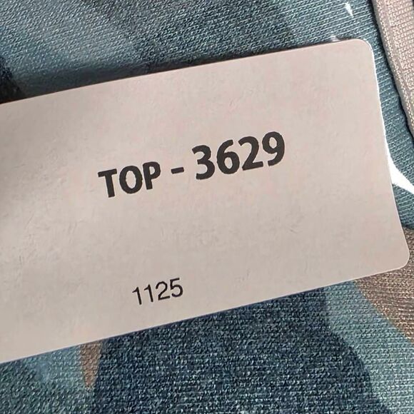 Womens Camo Stripe Long Sleeve Sequin Pocket Top S - Picture 5 of 5